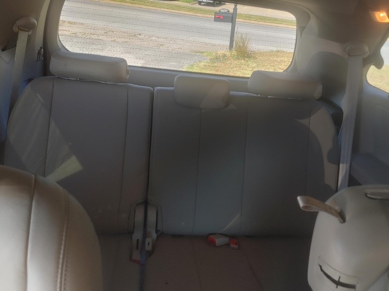 Toyota Sienna Limited Premium 7-Passenger 2017