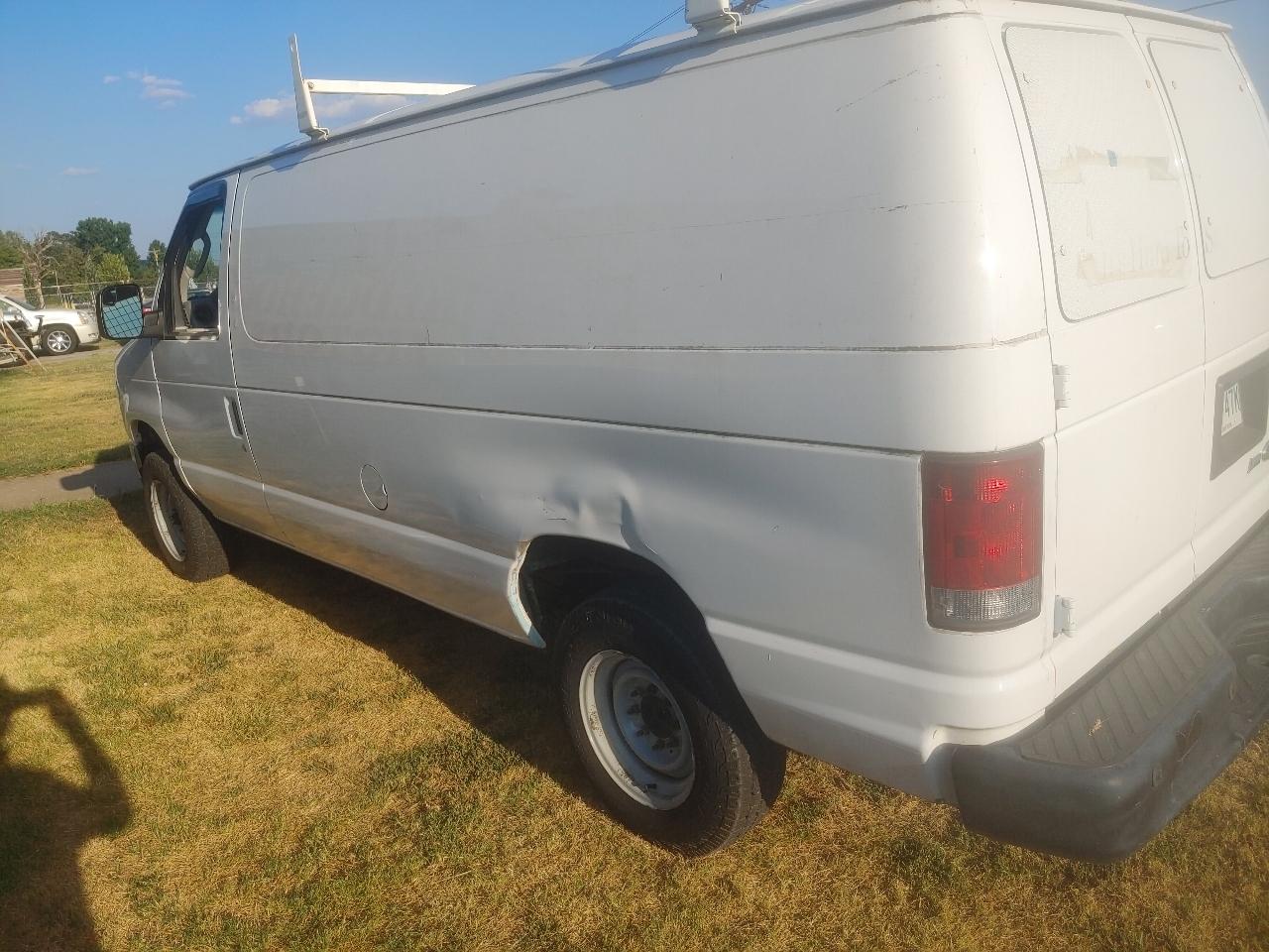 Ford Econoline E-150 2013