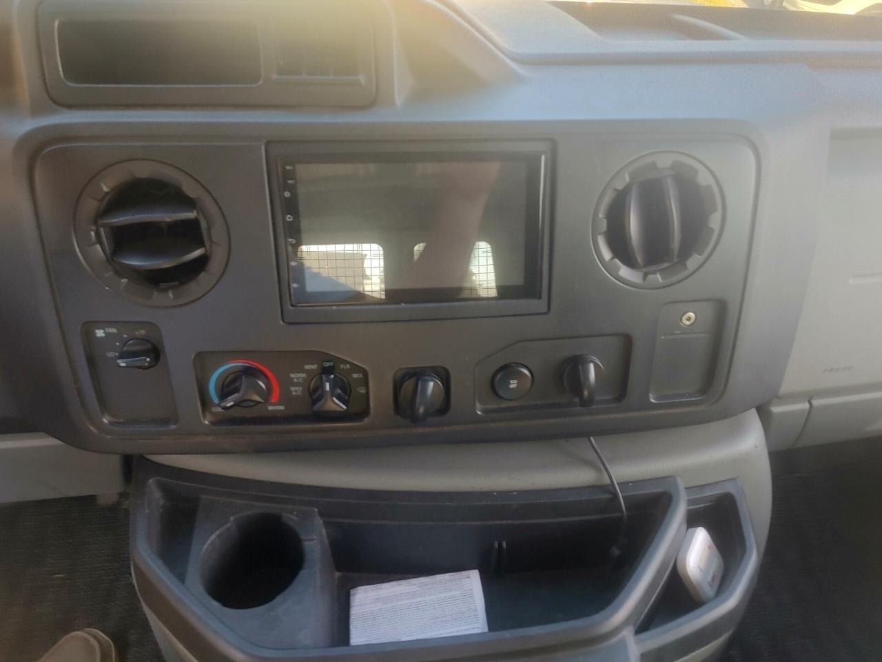 Ford Econoline E-150 2013