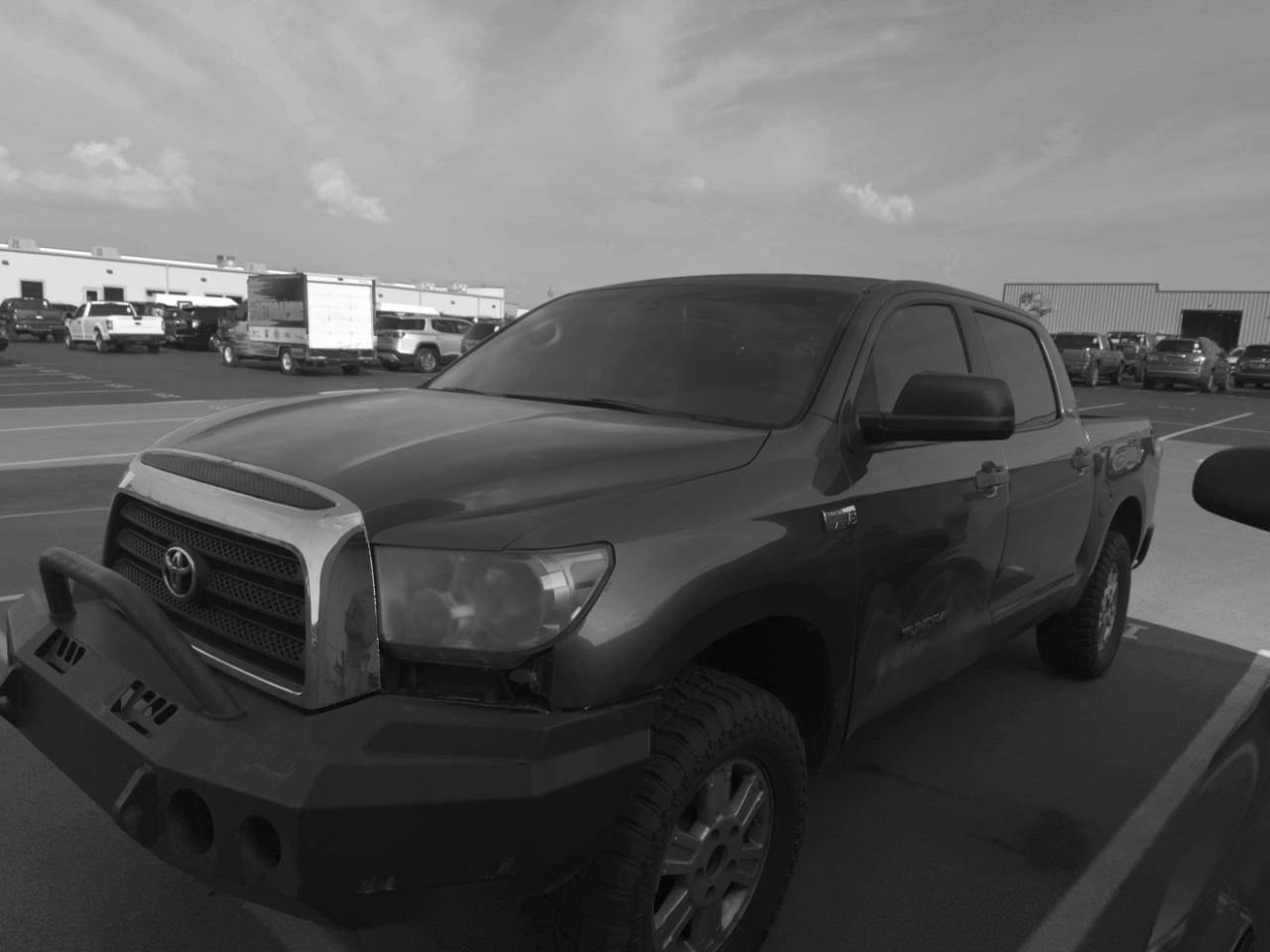 Toyota Tundra SR5 CrewMax 5.7L 4WD 2008
