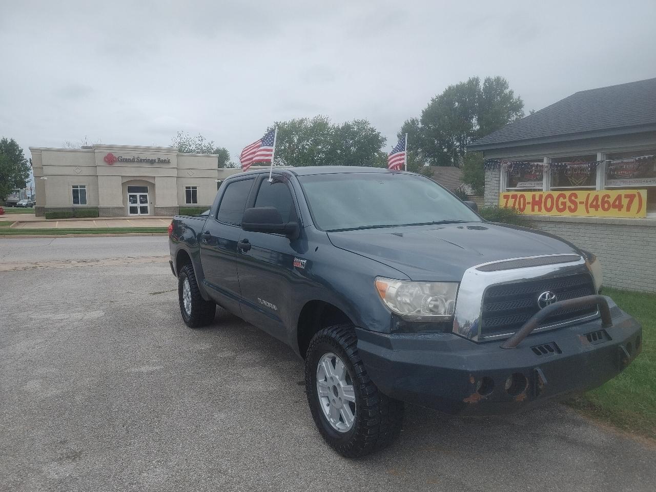 Toyota Tundra SR5 CrewMax 5.7L 4WD 2008