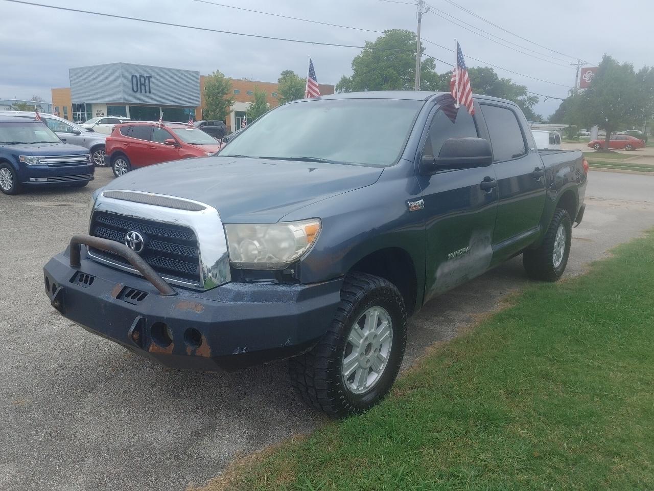 Toyota Tundra SR5 CrewMax 5.7L 4WD 2008
