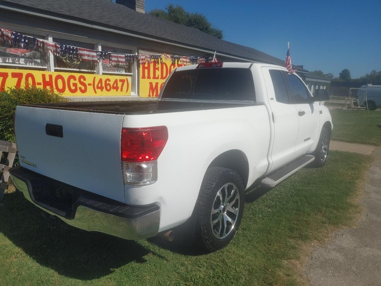 Toyota Tundra Tundra-Grade 5.7L Double Cab 2WD 2010