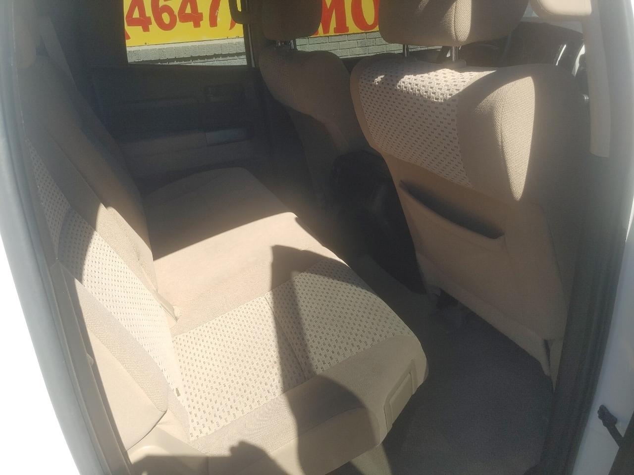 Toyota Tundra Tundra-Grade 5.7L Double Cab 2WD 2010