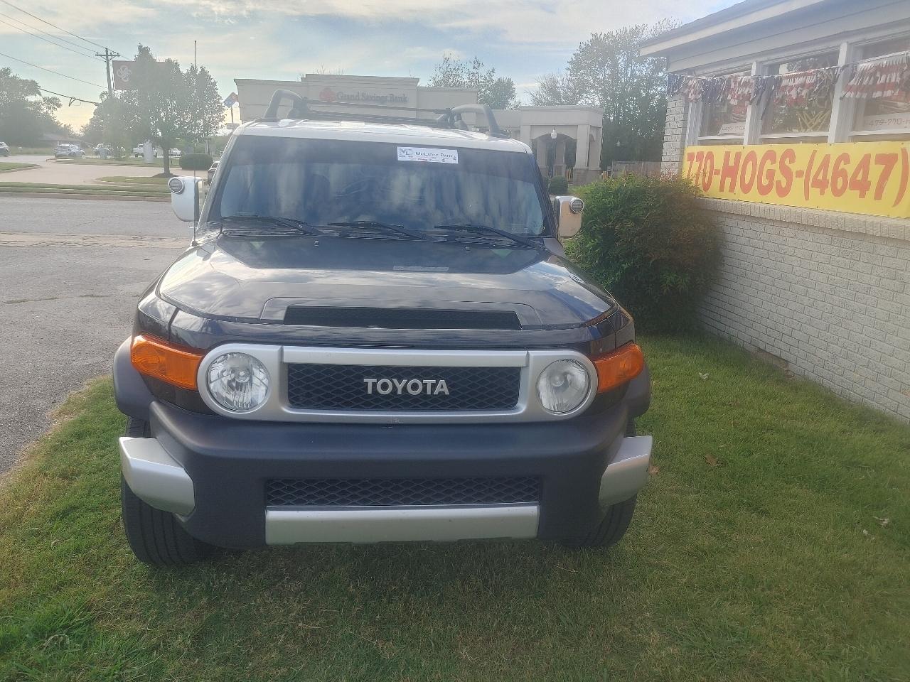 Toyota FJ Cruiser 2WD 2009