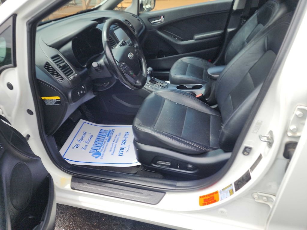 Kia Forte 5-Door 5dr HB Auto EX 2014