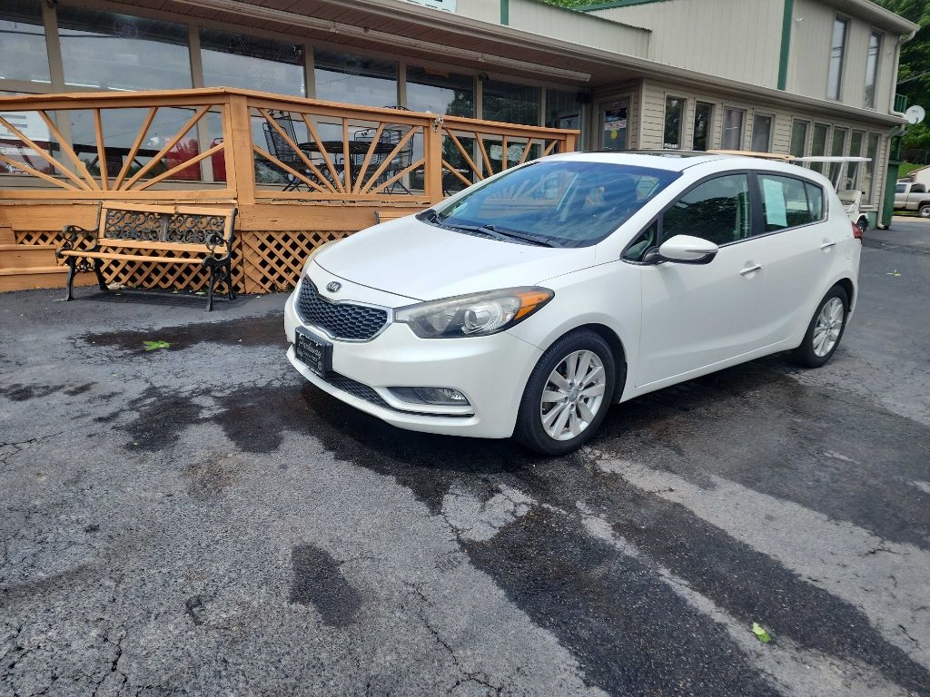 Kia Forte 5-Door 5dr HB Auto EX 2014