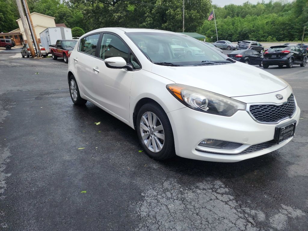 Kia Forte 5-Door 5dr HB Auto EX 2014