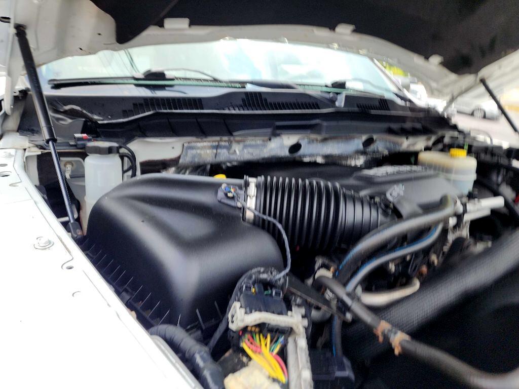 RAM 2500 4WD Reg Cab 140.5" Tradesman 2014 RAM 2500 4WD Reg Cab 140.5" Tradesman 2014