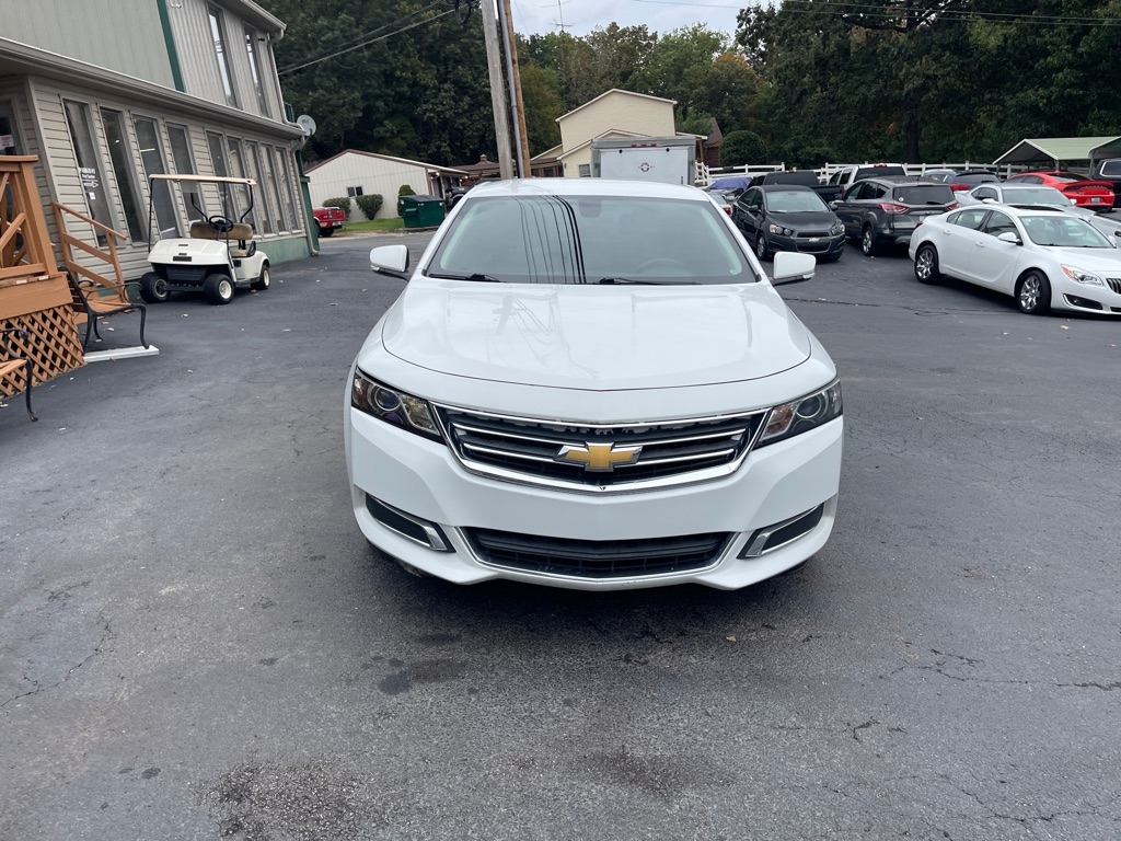 Chevrolet Impala 4dr Sdn LT w/1LT 2017 Chevrolet Impala 4dr Sdn LT w/1LT 2017