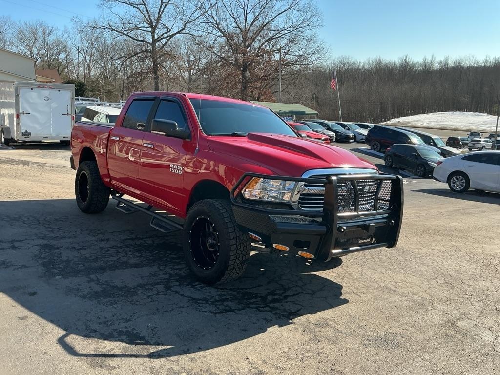 RAM 1500 4WD Crew Cab 140.5" Big Horn 2014