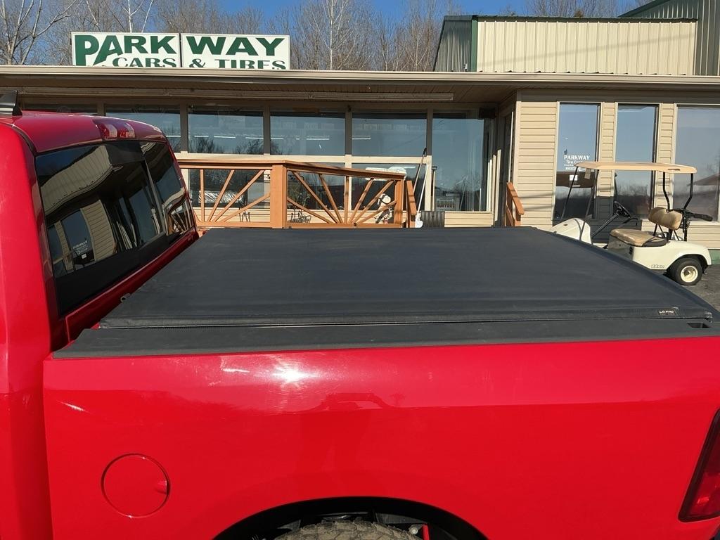 RAM 1500 4WD Crew Cab 140.5" Big Horn 2014