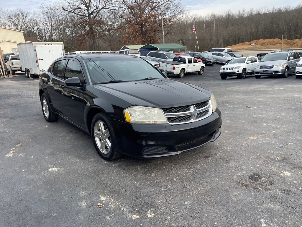 Dodge Avenger 4dr Sdn SXT 2014