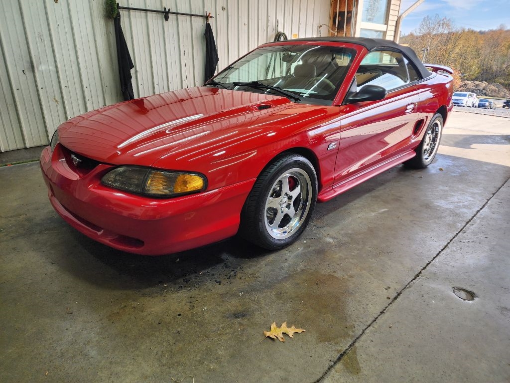 Ford Mustang 2dr Convertible GT 1994