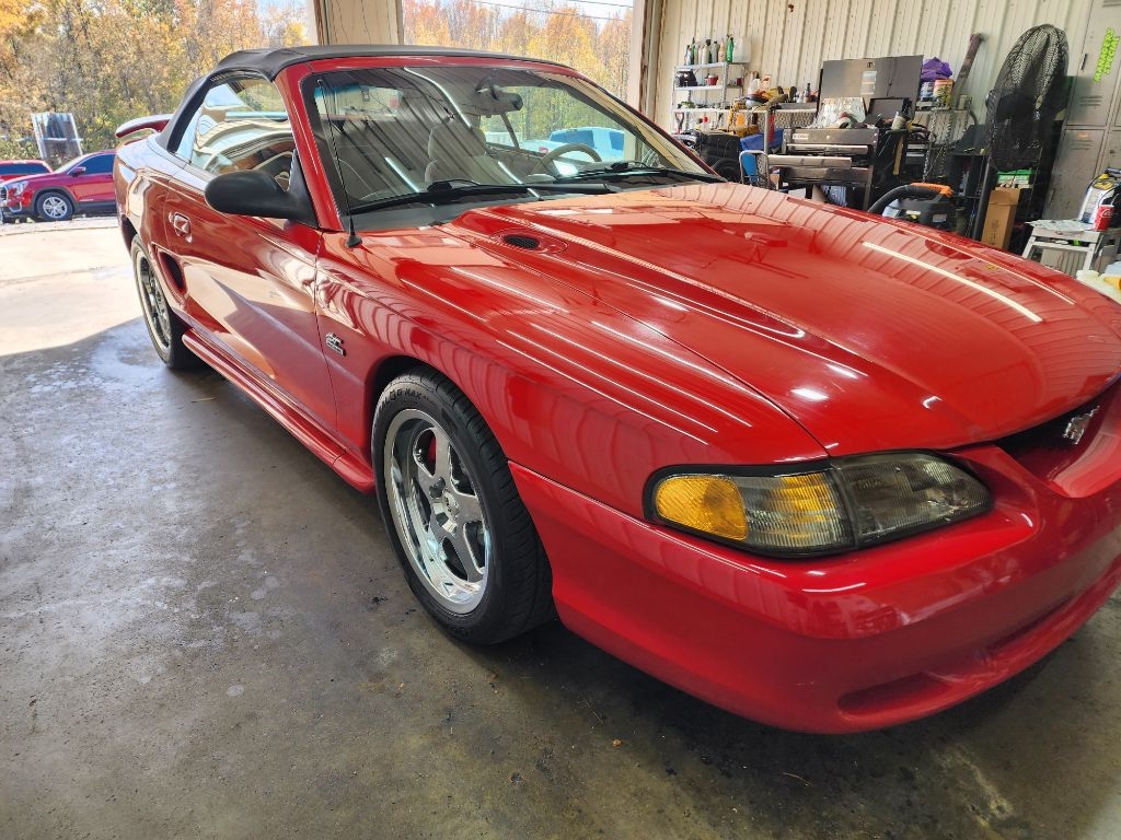Ford Mustang 2dr Convertible GT 1994