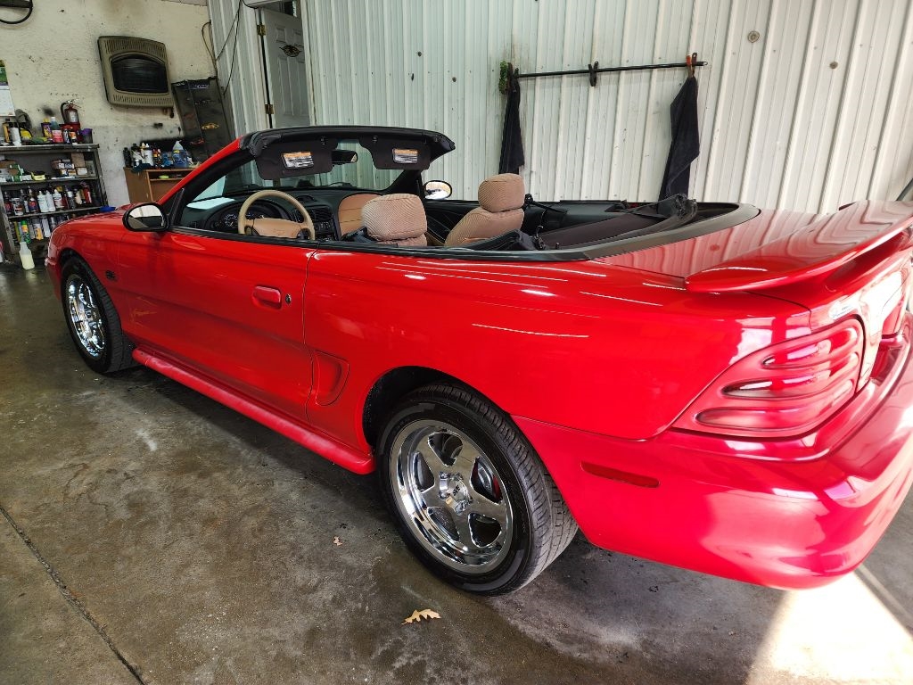Ford Mustang 2dr Convertible GT 1994