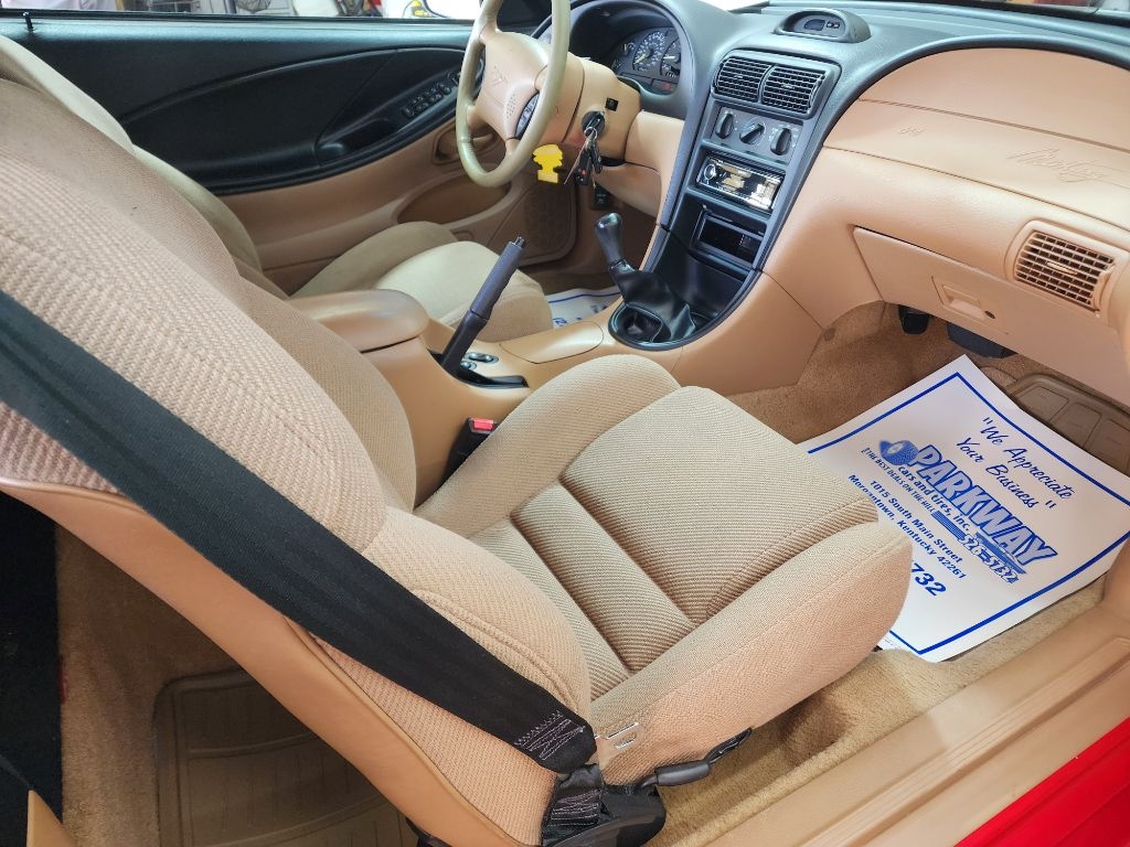 Ford Mustang 2dr Convertible GT 1994