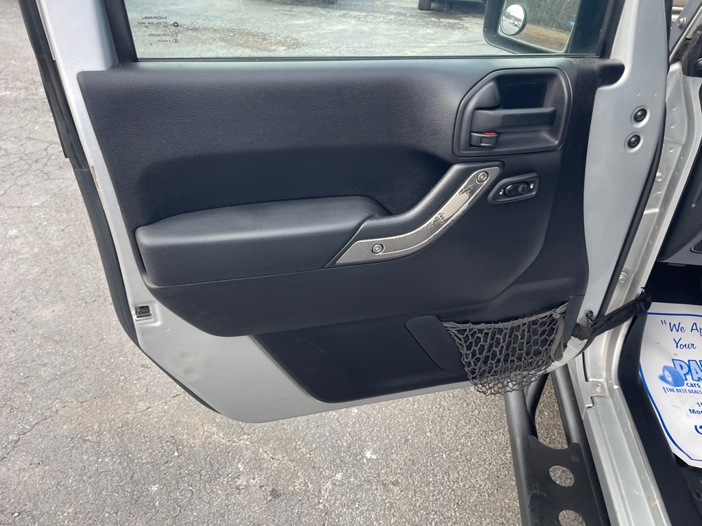 Jeep Wrangler Unlimited 4WD 4dr Sport 2012