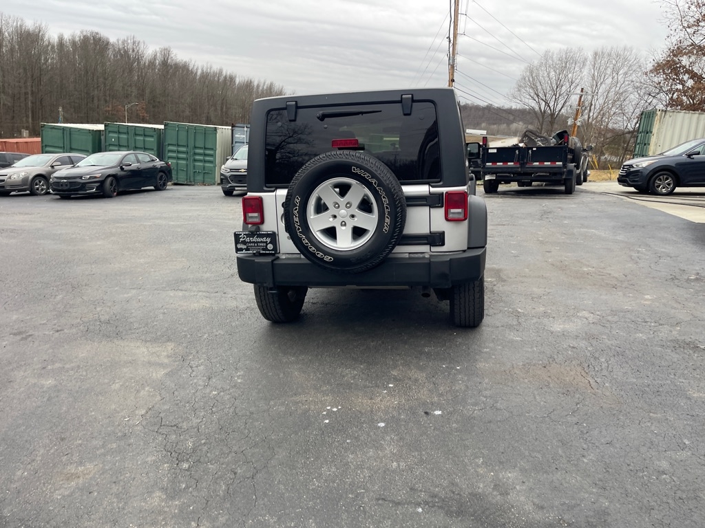 Jeep Wrangler Unlimited 4WD 4dr Sport 2012