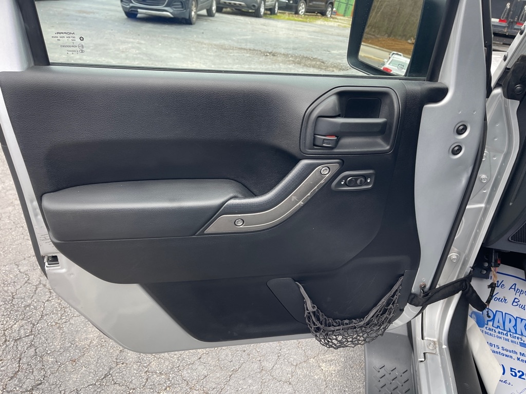 Jeep Wrangler Unlimited 4WD 4dr Sport 2012