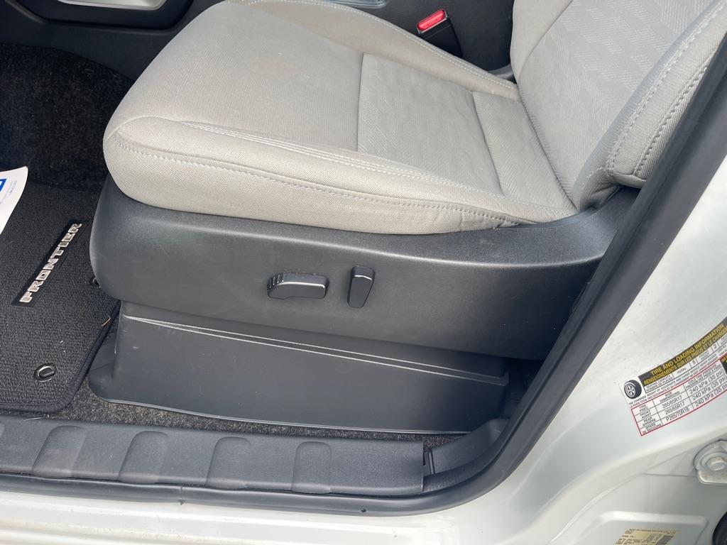 Nissan Frontier Crew Cab 4x2 SV Auto Long Bed 2022