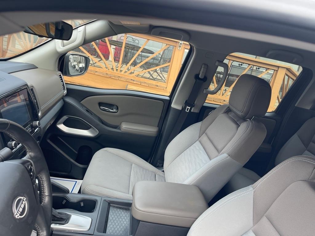 Nissan Frontier Crew Cab 4x2 SV Auto Long Bed 2022