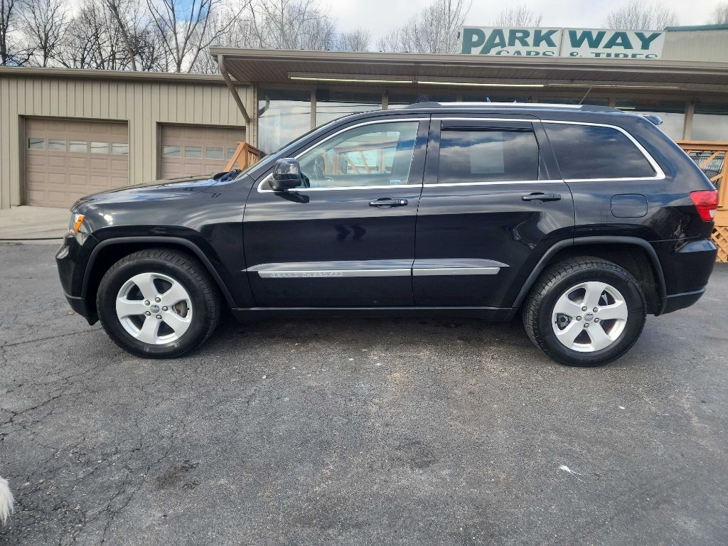 Jeep Grand Cherokee 4WD 4dr Laredo 2013