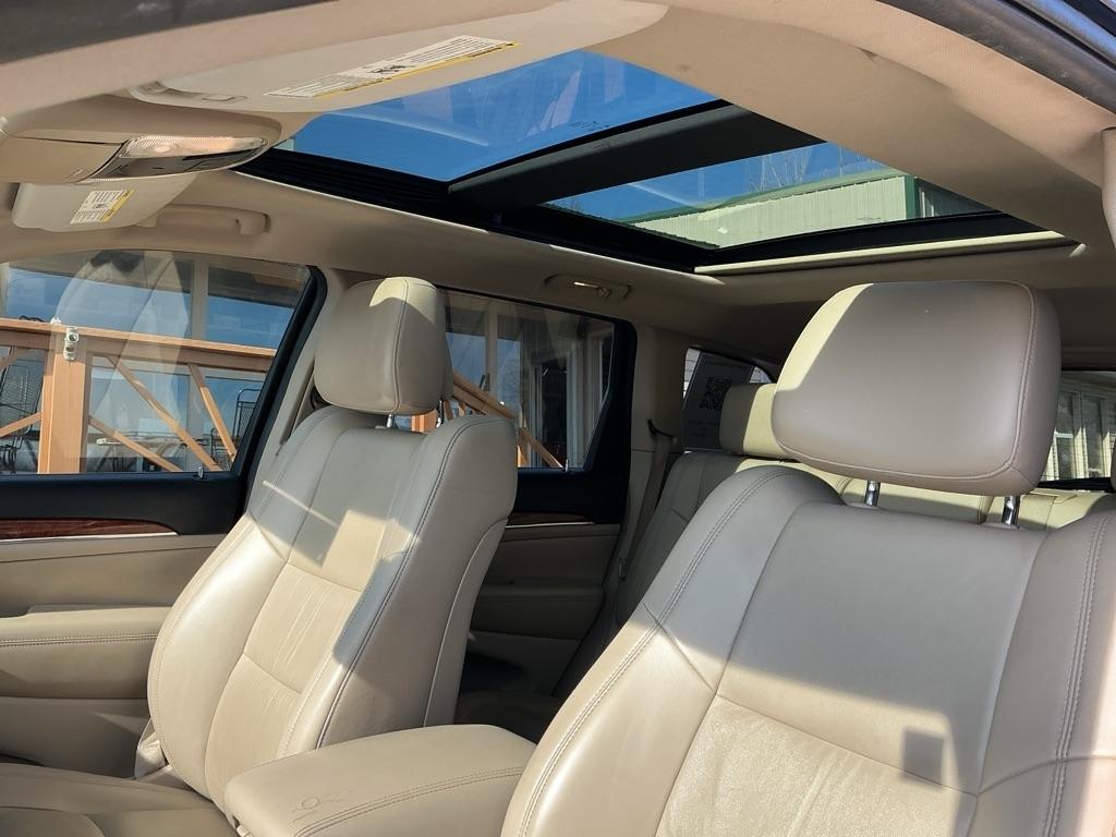 Jeep Grand Cherokee 4WD 4dr Limited 2011