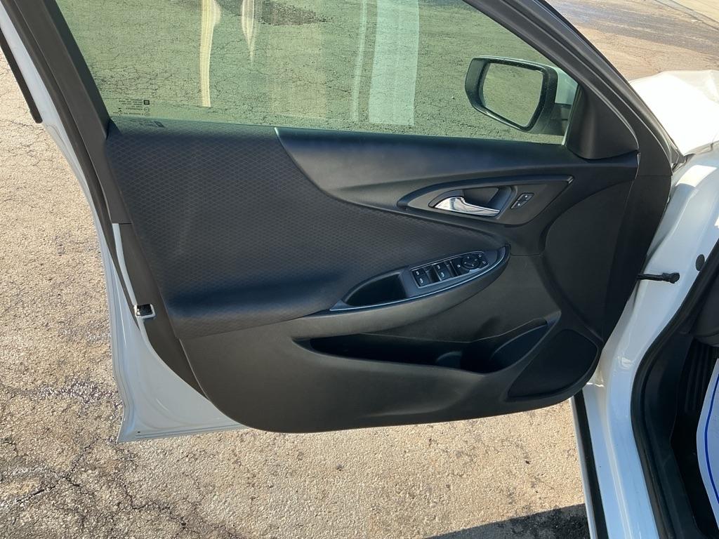 Chevrolet Malibu 4dr Sdn LT 2020