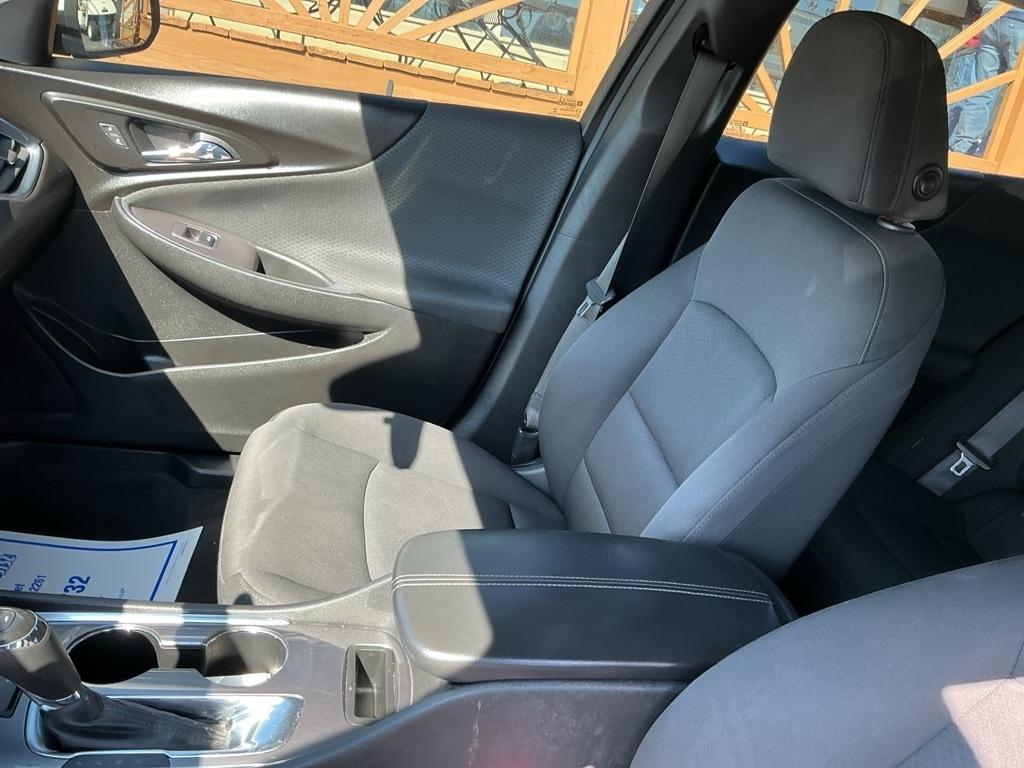 Chevrolet Malibu 4dr Sdn LT 2020