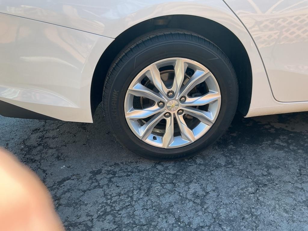 Chevrolet Malibu 4dr Sdn LT 2020