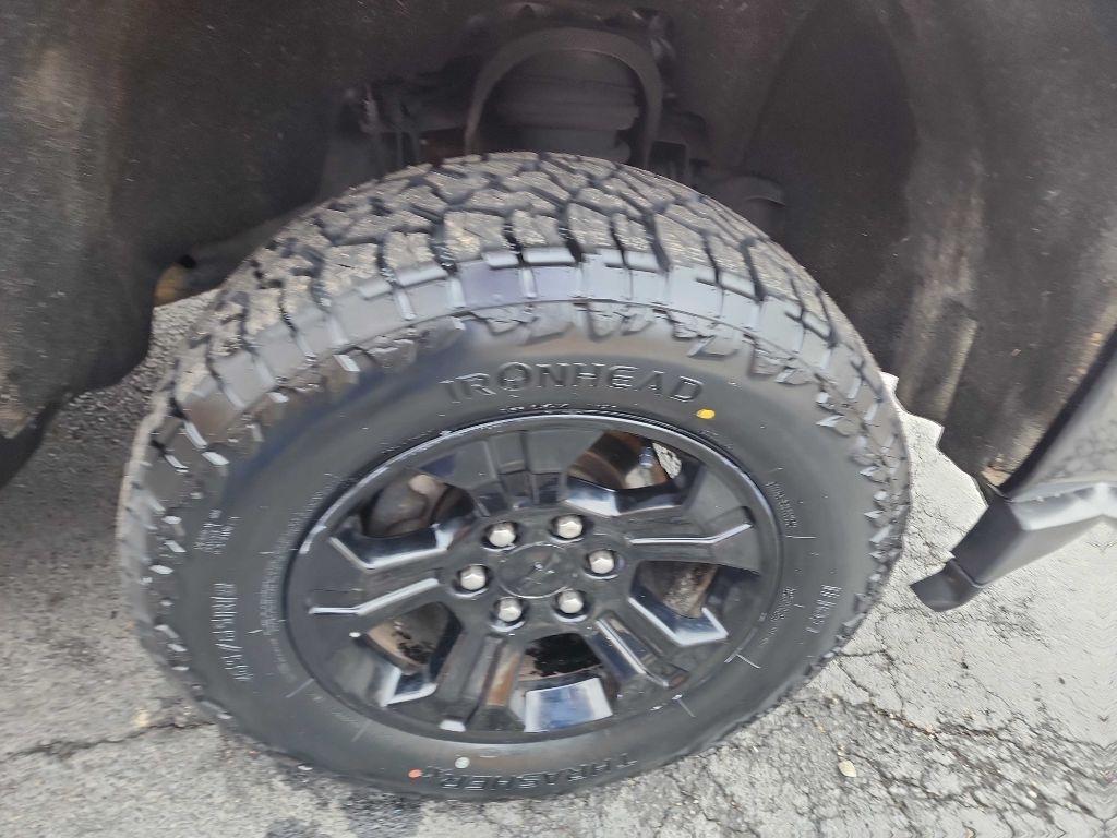 Chevrolet Silverado 1500 4WD Crew Cab 143.5" LTZ w/2LZ 2016