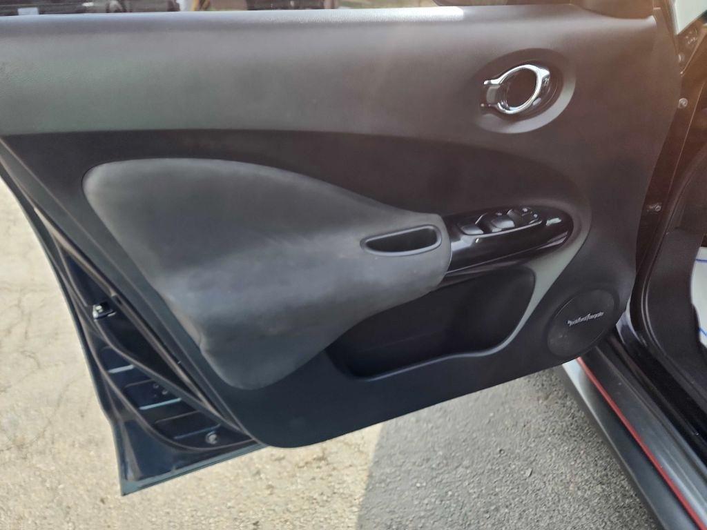 Nissan Juke 5dr Wgn CVT NISMO AWD 2015