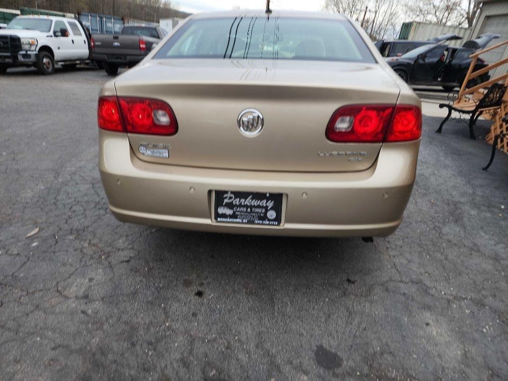 Buick Lucerne 4dr Sdn CX 2006