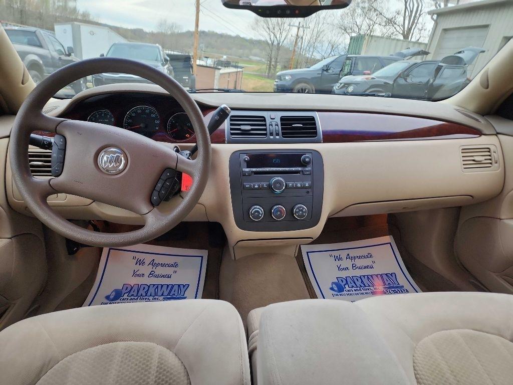 Buick Lucerne 4dr Sdn CX 2006