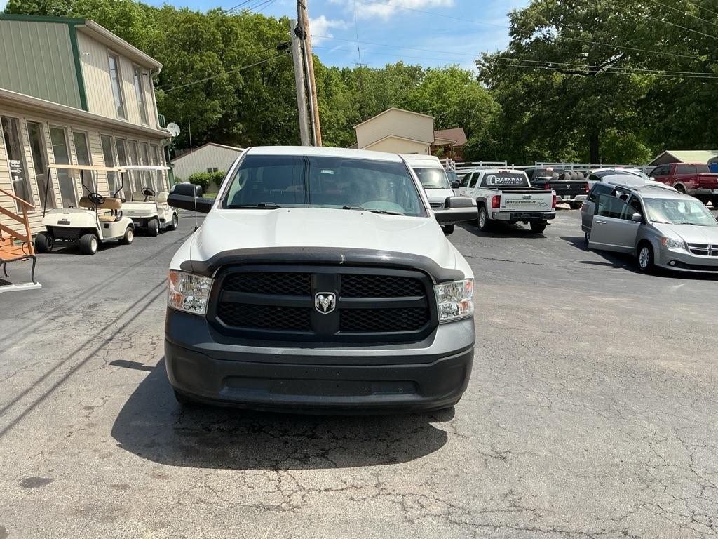 RAM 1500 Classic Tradesman 4x2 Reg Cab 8' Box 2019