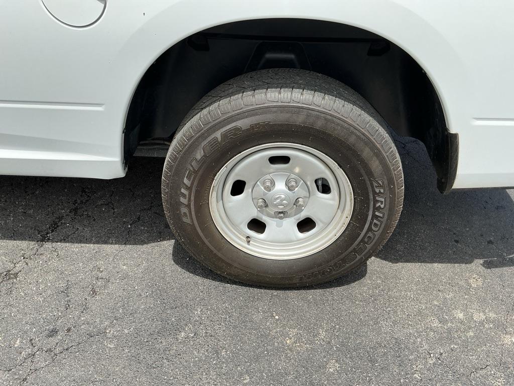 RAM 1500 Classic Tradesman 4x2 Reg Cab 8' Box 2019