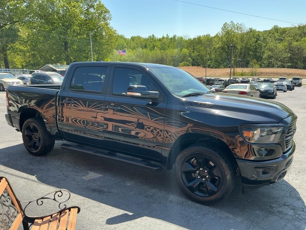 RAM 1500 Big Horn/Lone Star 4x4 Crew Cab 5'7" Box 2019