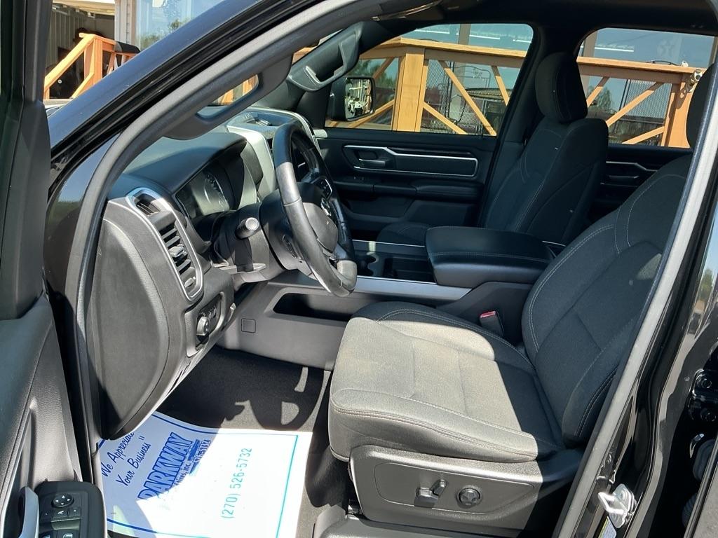 RAM 1500 Big Horn/Lone Star 4x4 Crew Cab 5'7" Box 2019