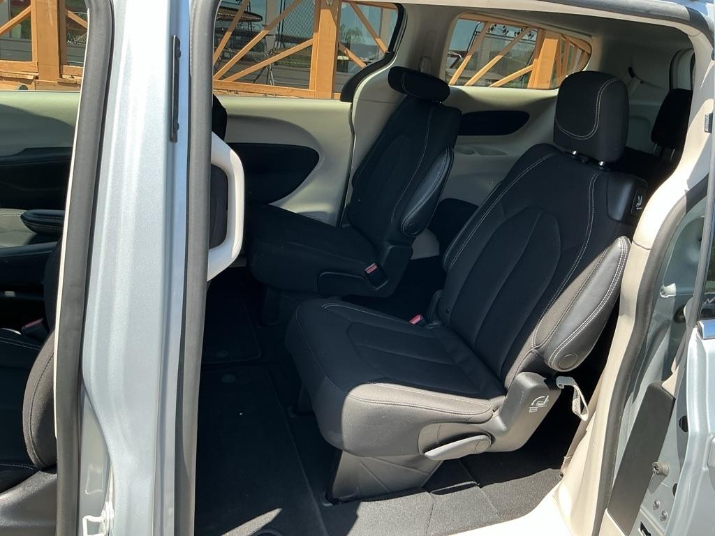 Chrysler Voyager LX FWD 2023