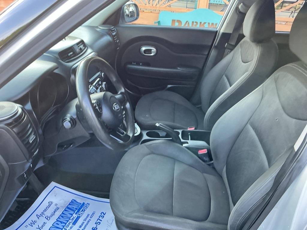 Kia Soul Base Manual 2019