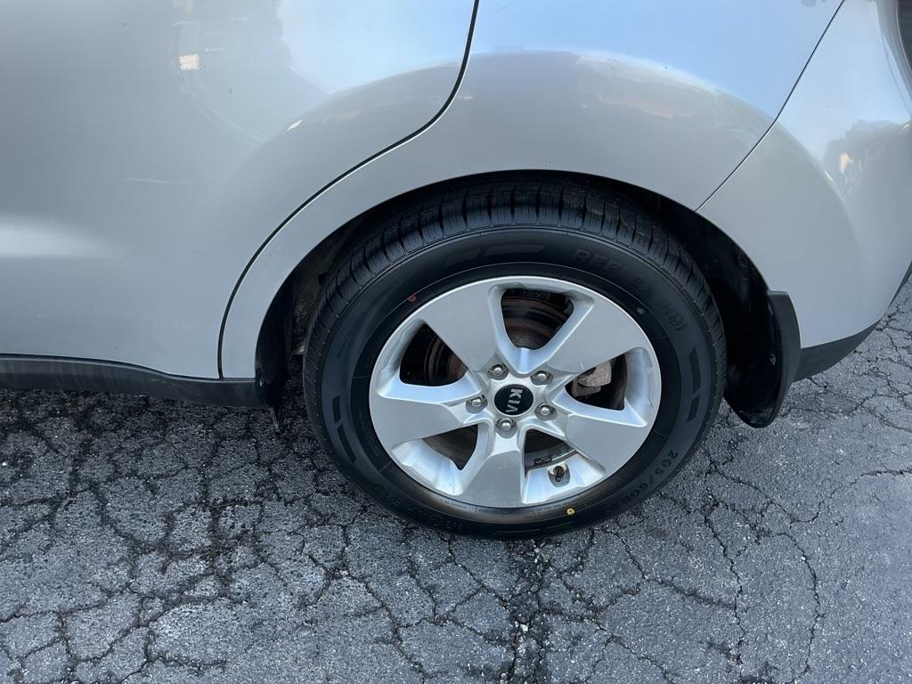 Kia Soul Base Manual 2019