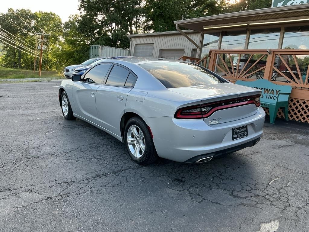 Dodge Charger SXT RWD 2021