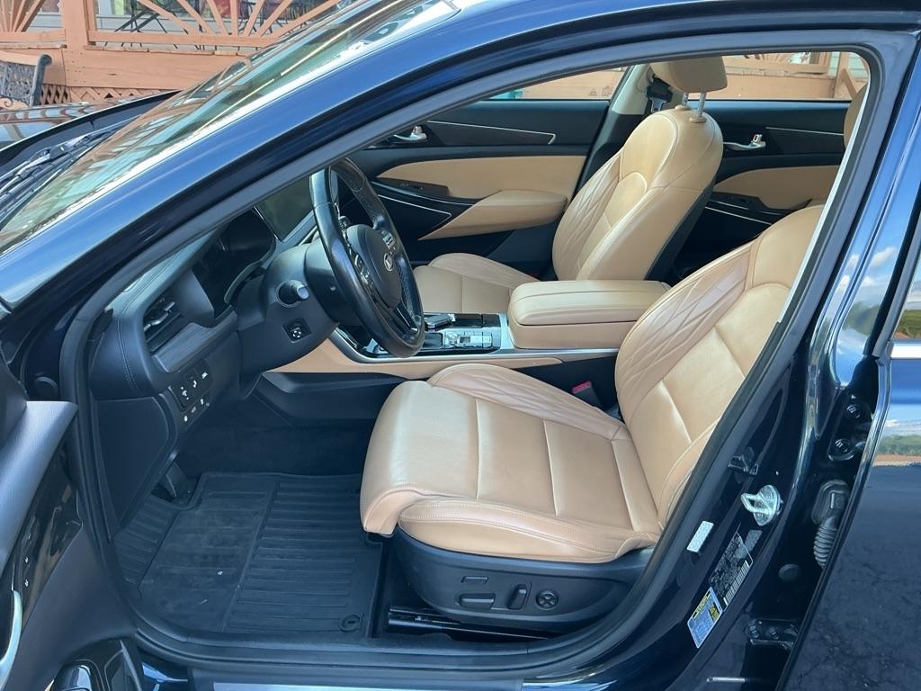 Kia Cadenza Limited Sedan 2020