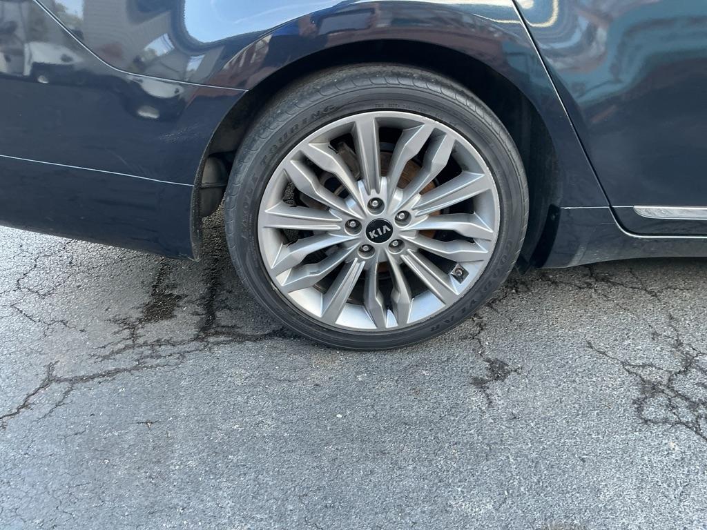 Kia Cadenza Limited Sedan 2020