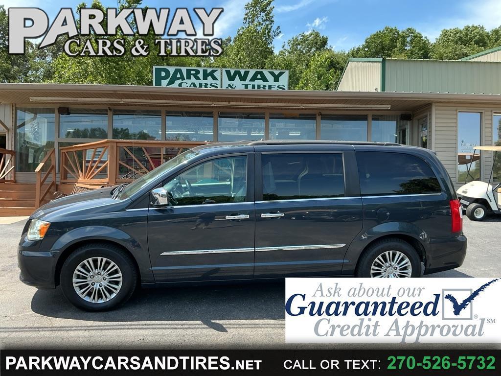 2013 Chrysler Town & Country 4dr Wgn Touring-L