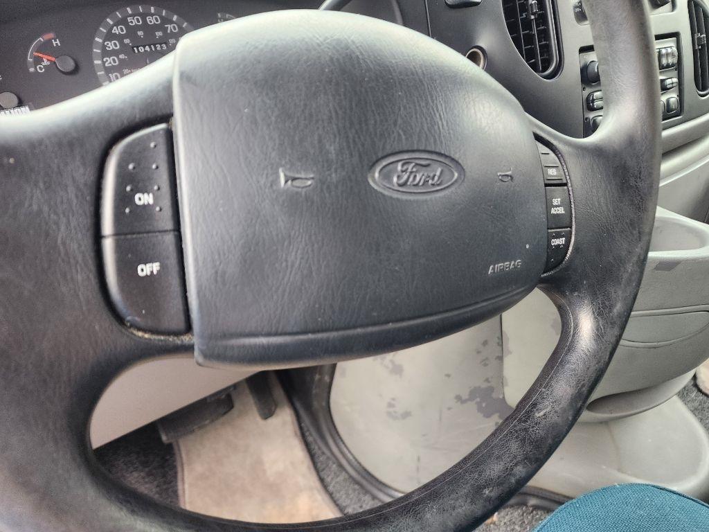 Ford Econoline Cargo Van E-250 Super Recreational 1998