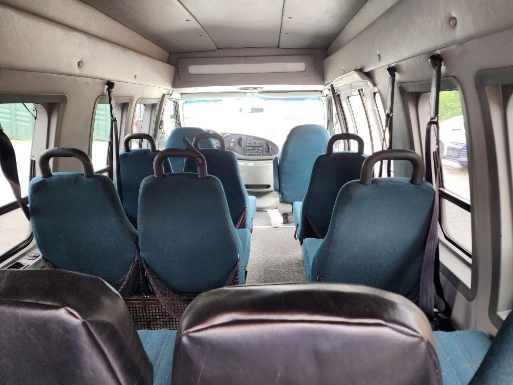 Ford Econoline Cargo Van E-250 Super Recreational 1998