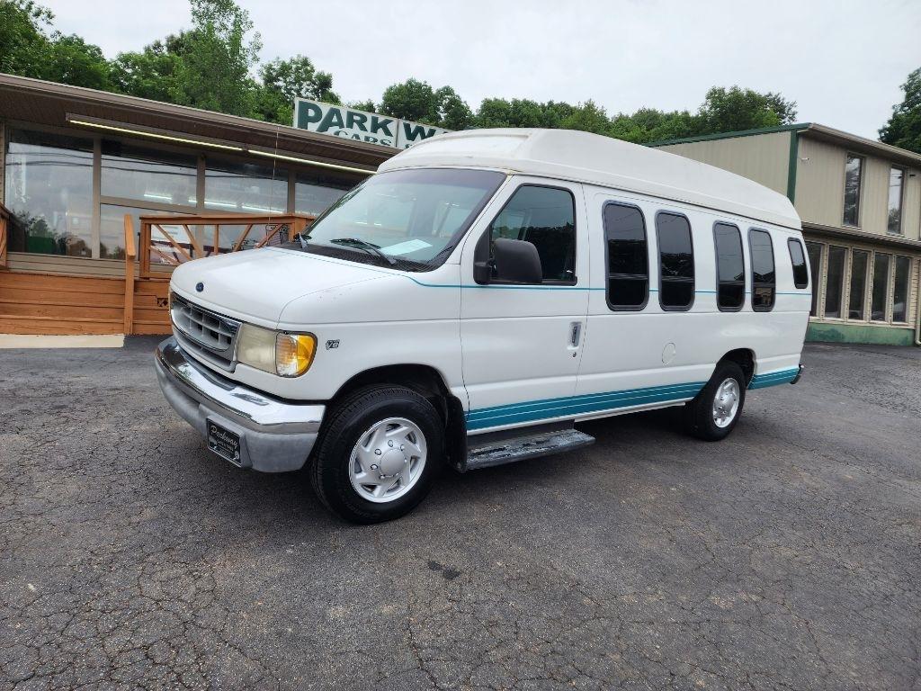 Ford Econoline Cargo Van E-250 Super Recreational 1998