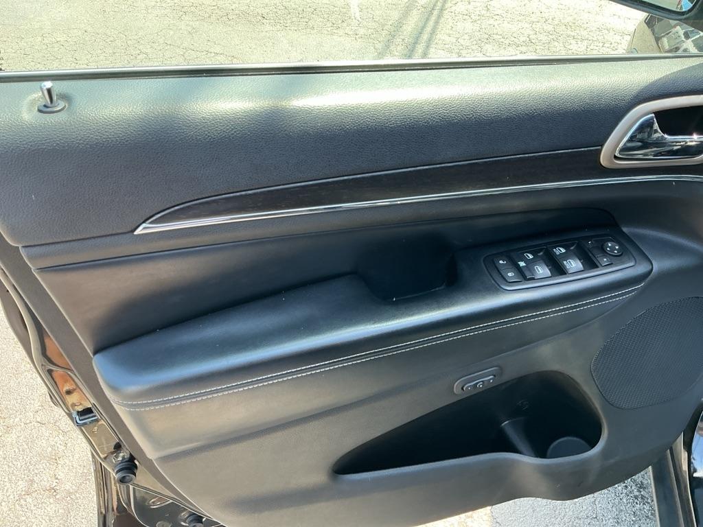 Jeep Grand Cherokee RWD 4dr Limited 2015